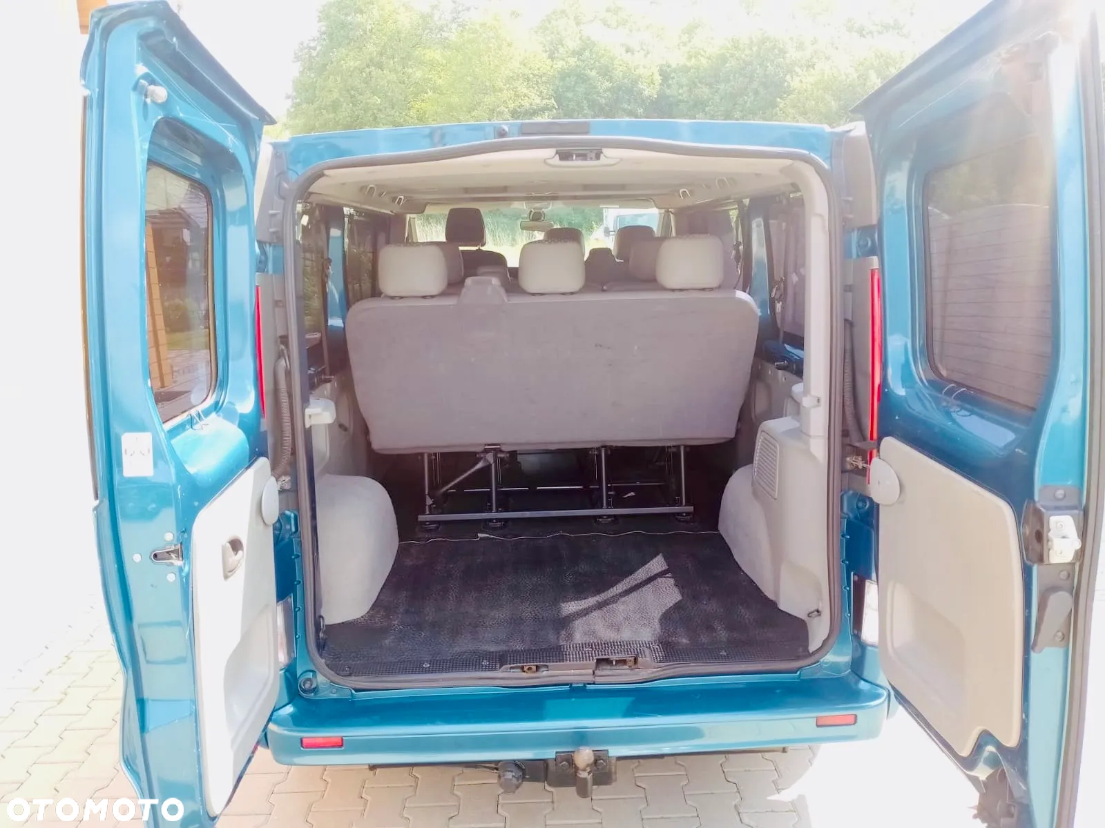 Renault Trafic 2.0 dCi 115 Passenger L2H1 Expression - 4