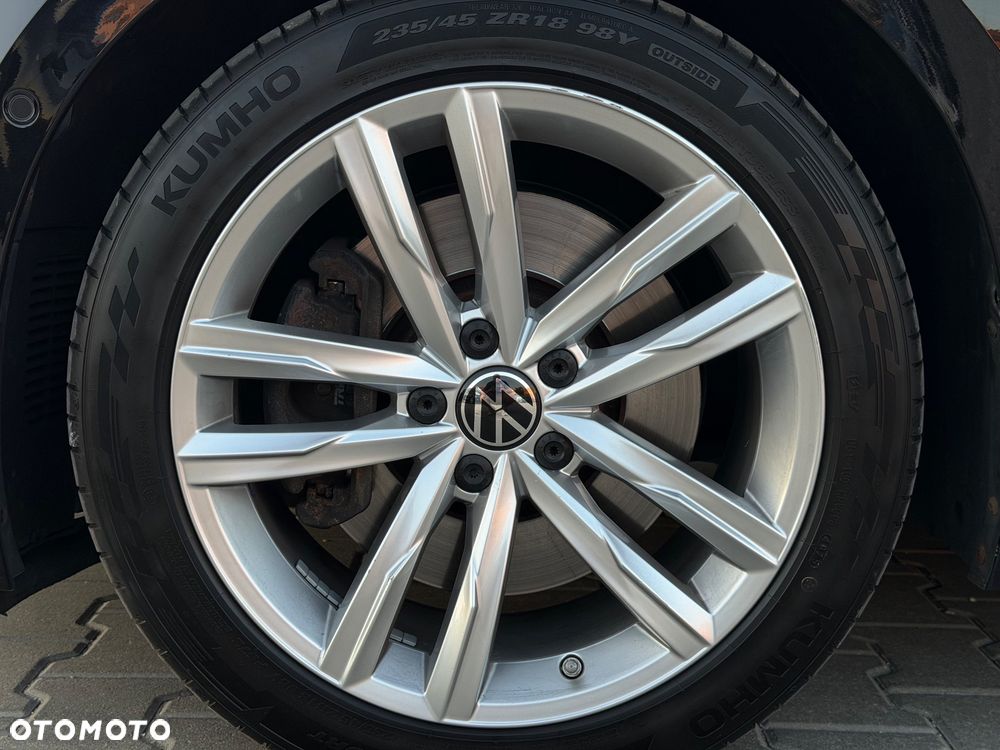Volkswagen Passat 2.0 TDI Bi-Turbo BMT 4Mot Highline DSG - 12