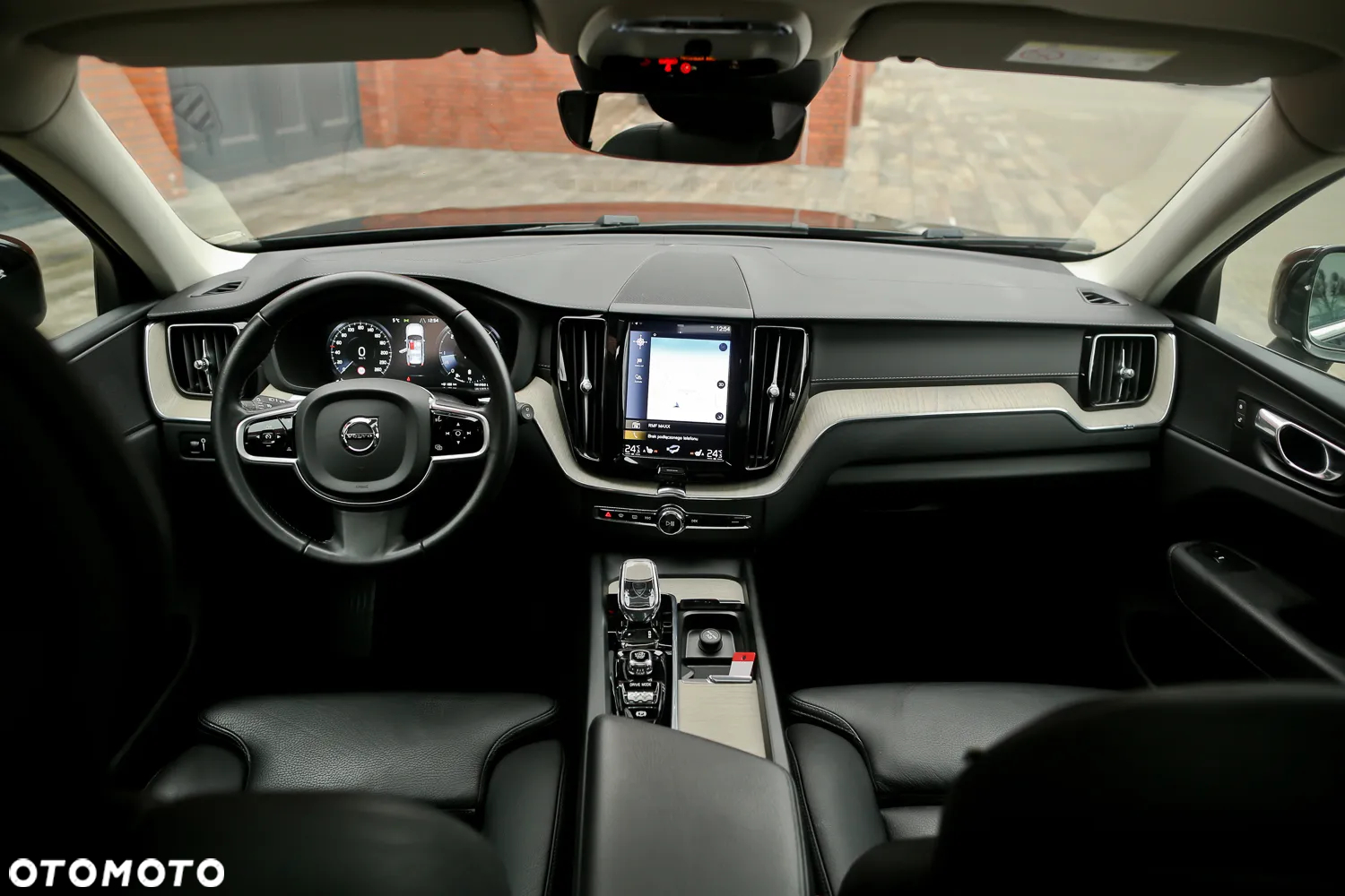 Volvo XC 60 B5 D AWD Geartronic Inscription - 25