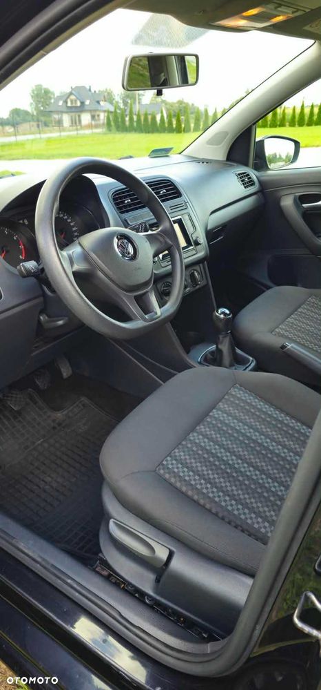 Volkswagen Polo - 4