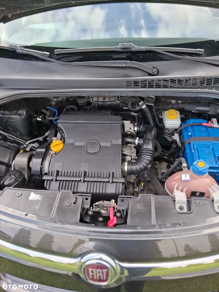 Fiat 500L 1.4 16V Easy - 6