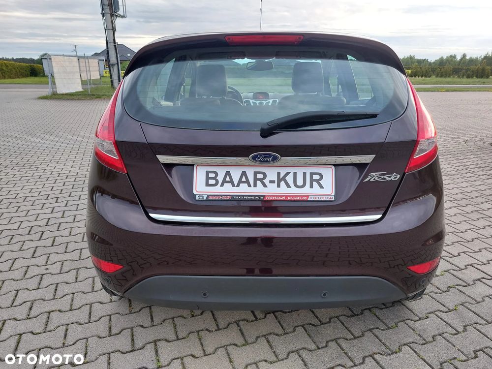 Ford Fiesta - 10
