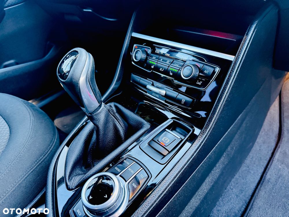 BMW Seria 2 216d Active Tourer Luxury Line - 9