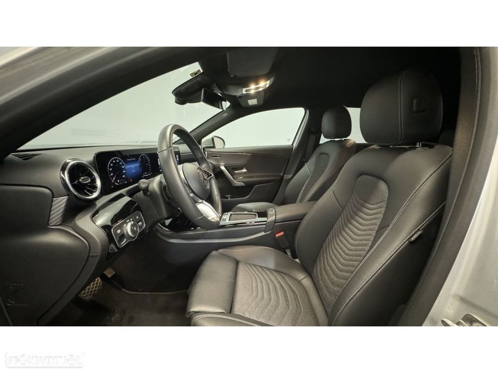 Mercedes-Benz A 250 e Progressive - 9