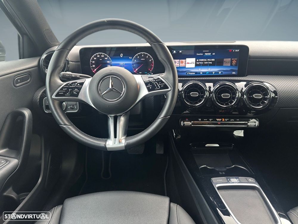 Mercedes-Benz A 200 - 10