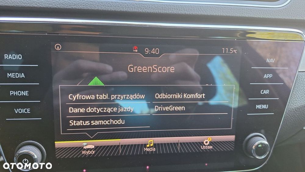 Skoda Superb 2.0 TDI SCR Style DSG - 27