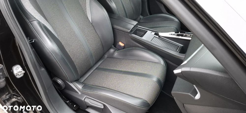 Peugeot 308 BlueHDi 130 EAT8 Stop & Start Allure Pack - 16