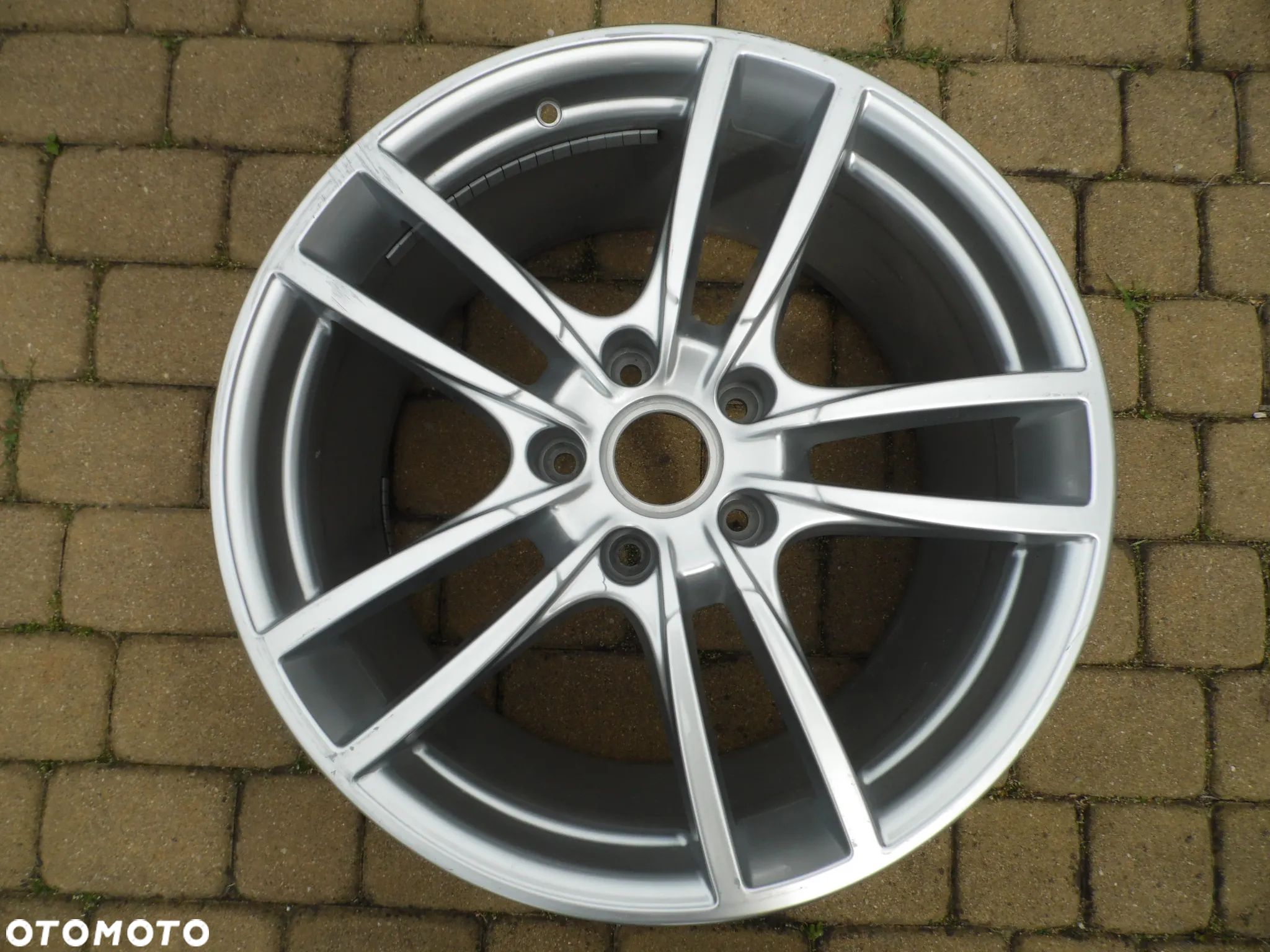 Felga 20'' 5x130 Porsche Cayenne 10,5x20 ET64 9Y0601025BC - 1
