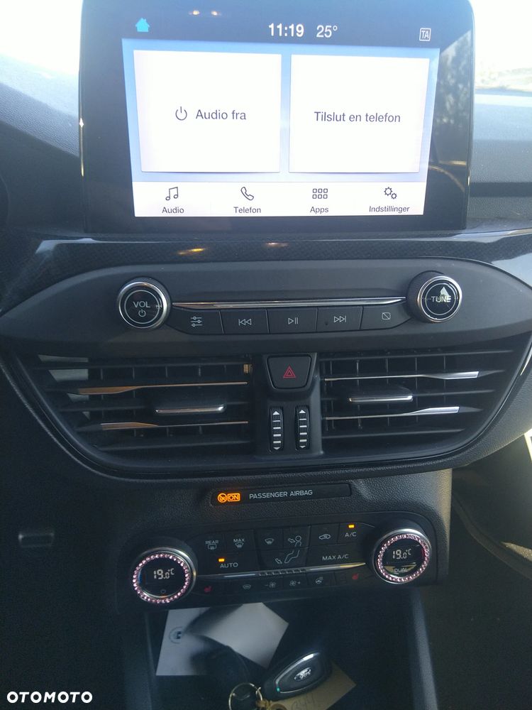 Ford Focus - 19