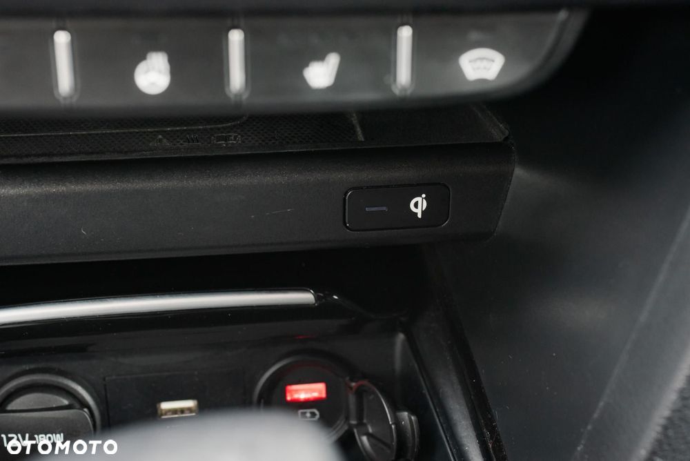 Kia ProCeed 1.6 T-GDI GT DCT - 25