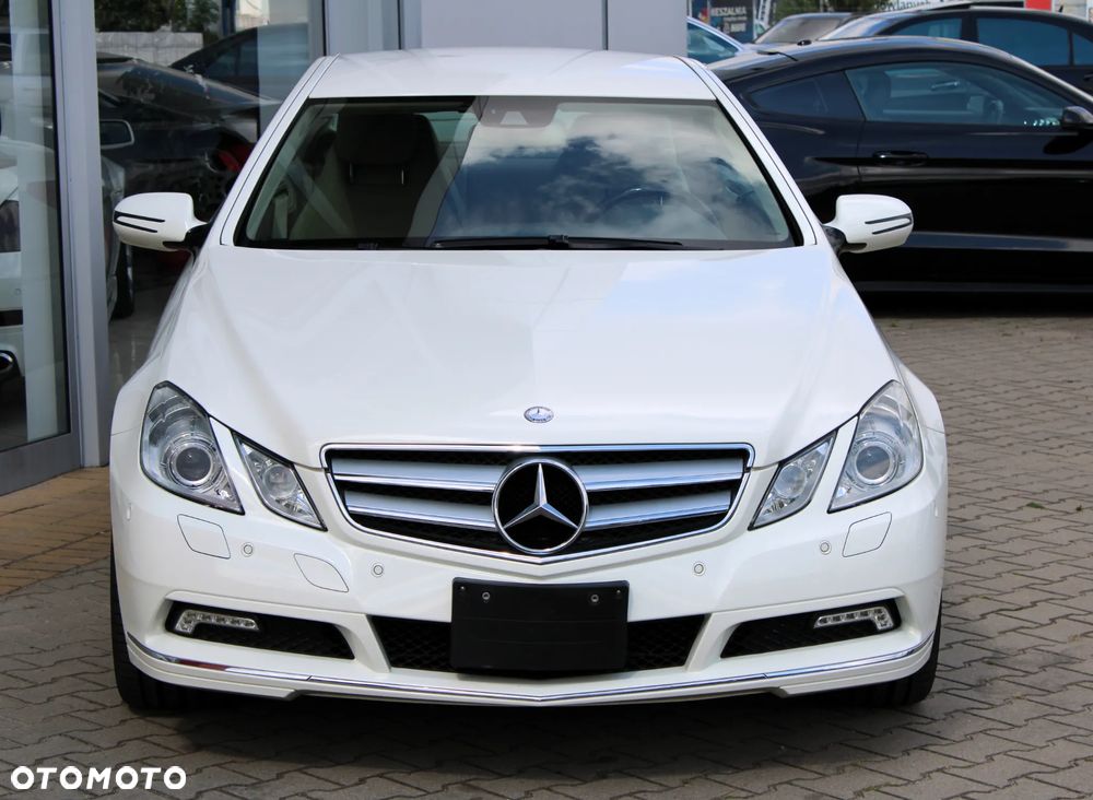 Mercedes-Benz Klasa E 350 Coupe 7G-TRONIC - 8