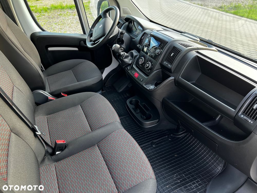 Peugeot Boxer - 12