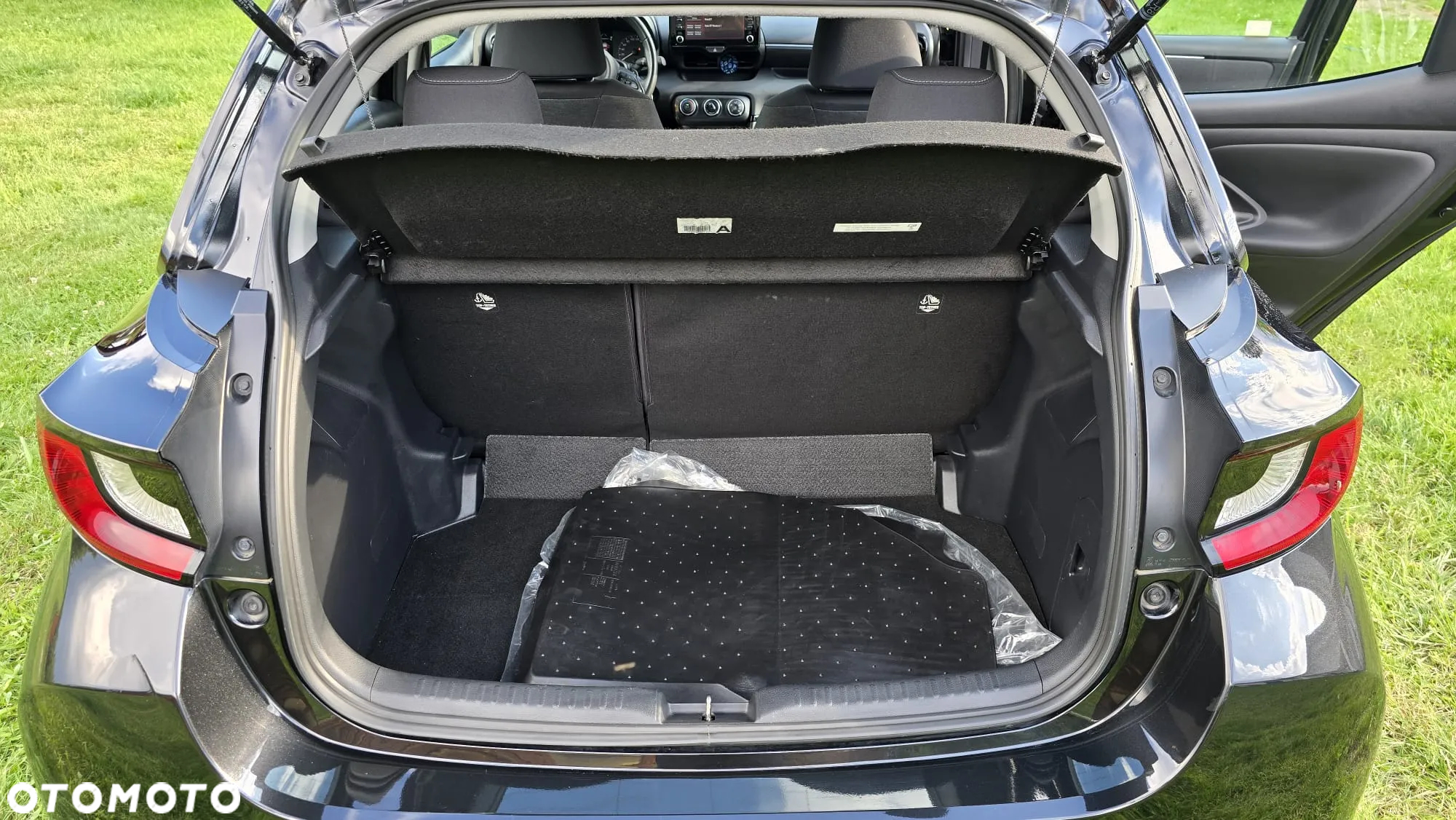 Toyota Yaris 1.5 Comfort CVT - 19