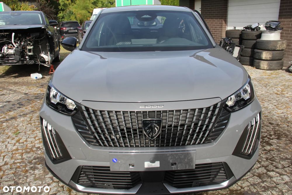Peugeot 2008 Hybrid 145 e-DSC Allure - 4