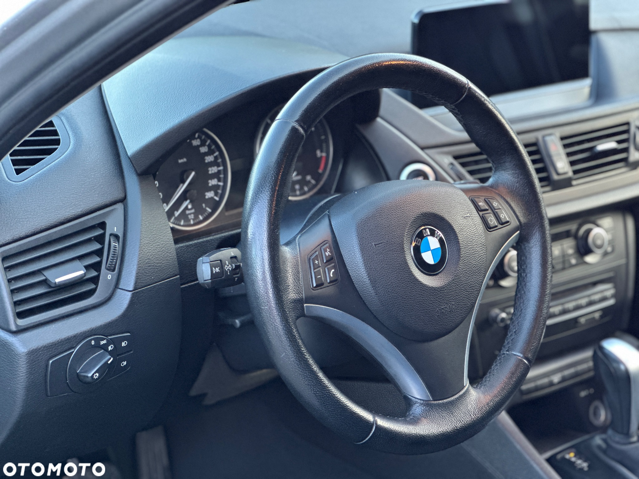 BMW X1 sDrive20d - 29