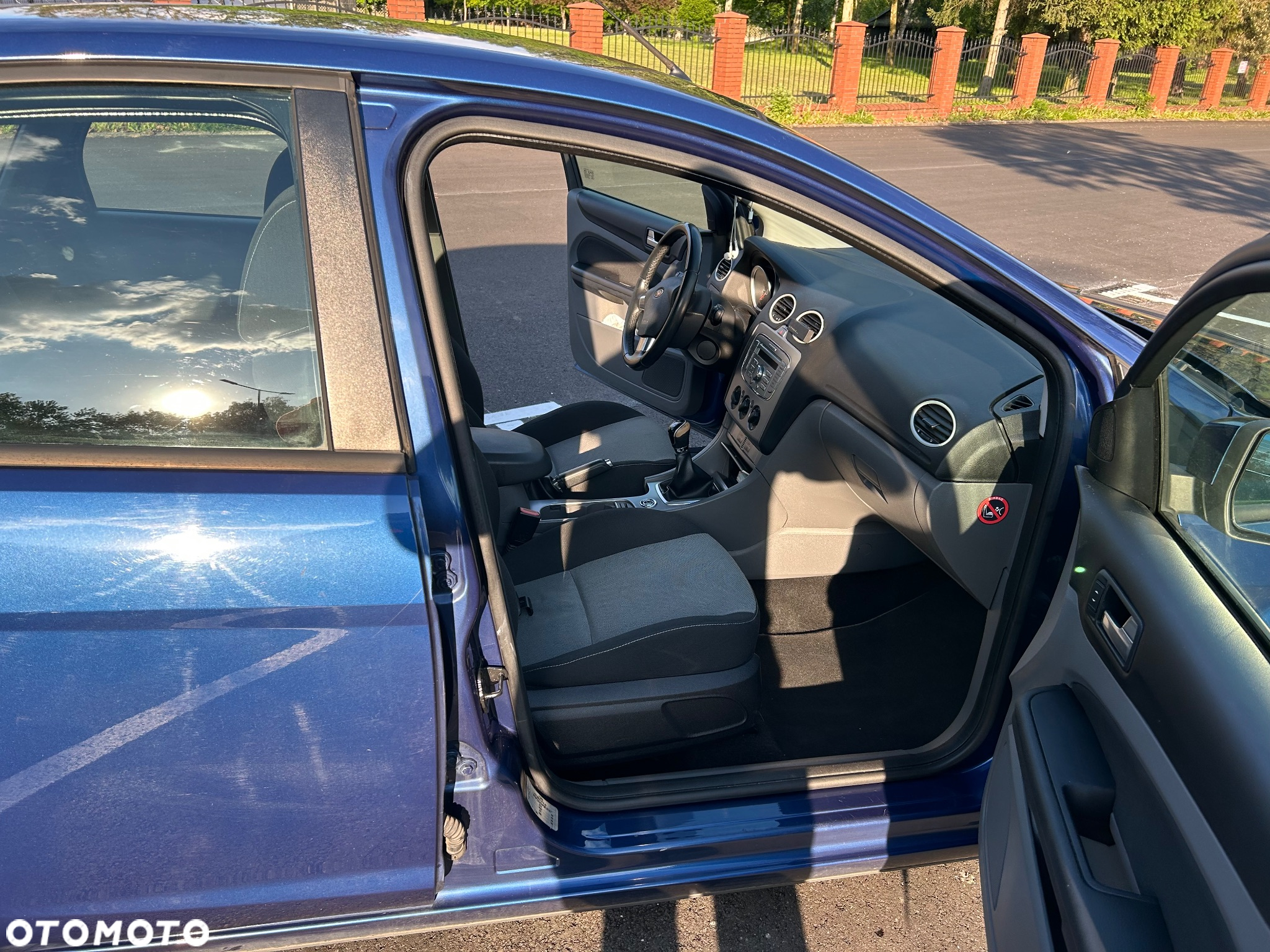 Ford Focus 1.6 16V Trend - 10