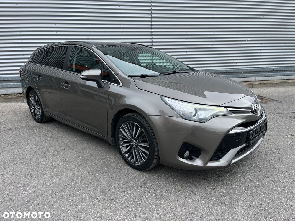 Toyota Avensis Touring Sports 1.8 Multidrive S Edition S+ - 10