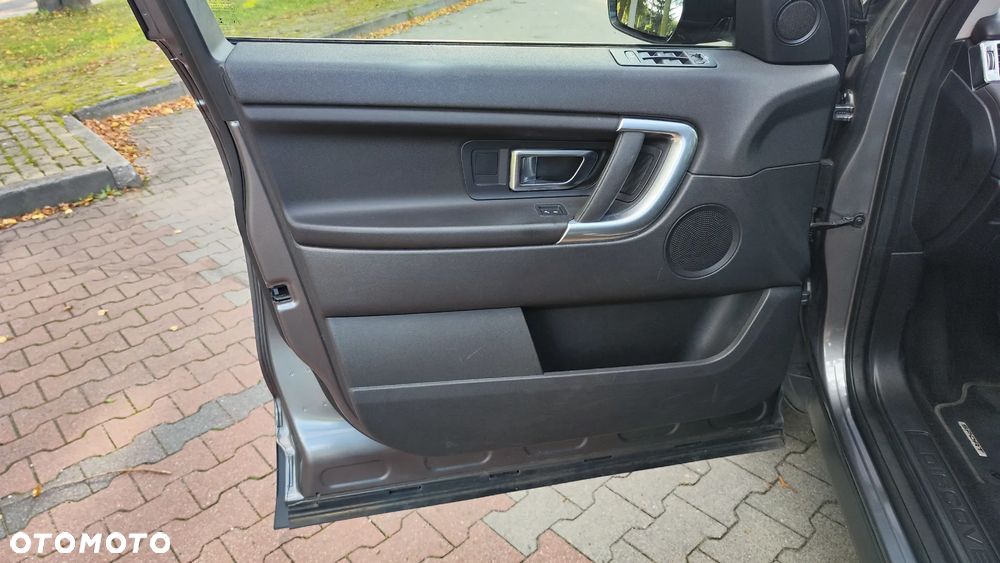 Land Rover Discovery Sport 2.0 TD4 HSE - 17