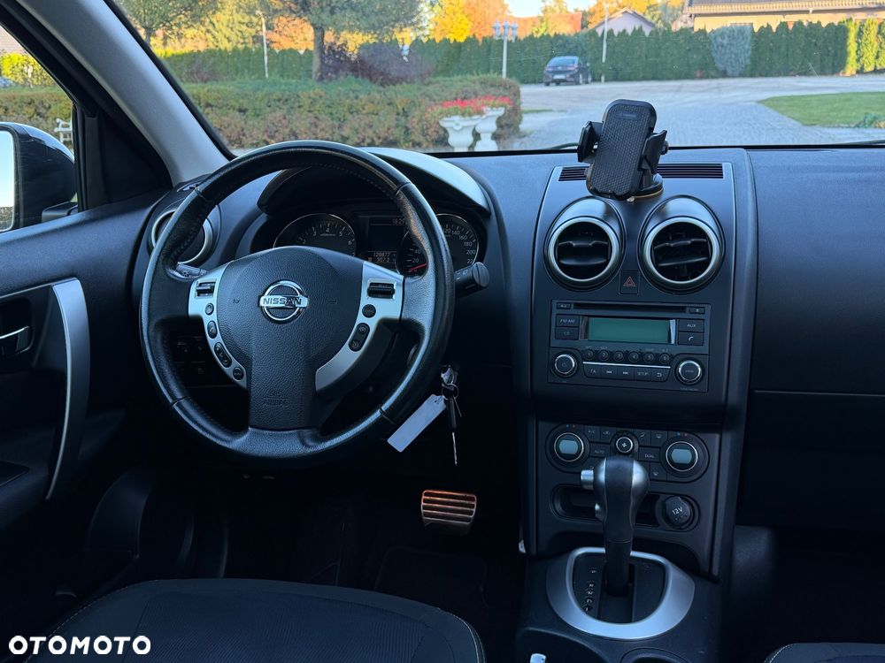 Nissan Qashqai - 14