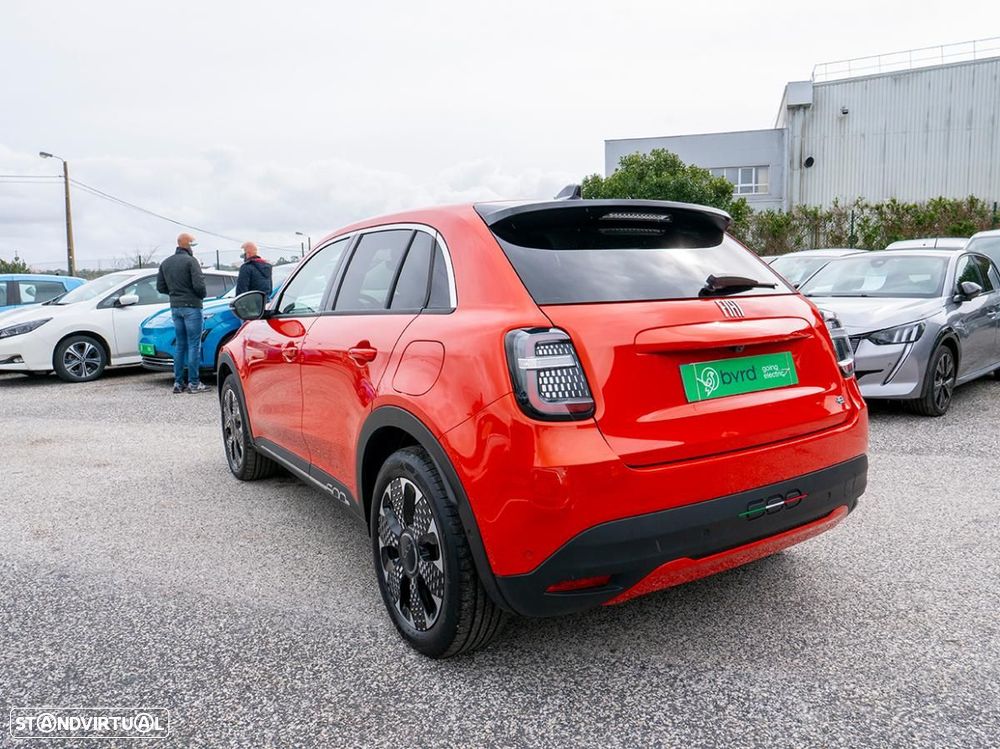 Fiat 600e 54 kWh La Prima - 10