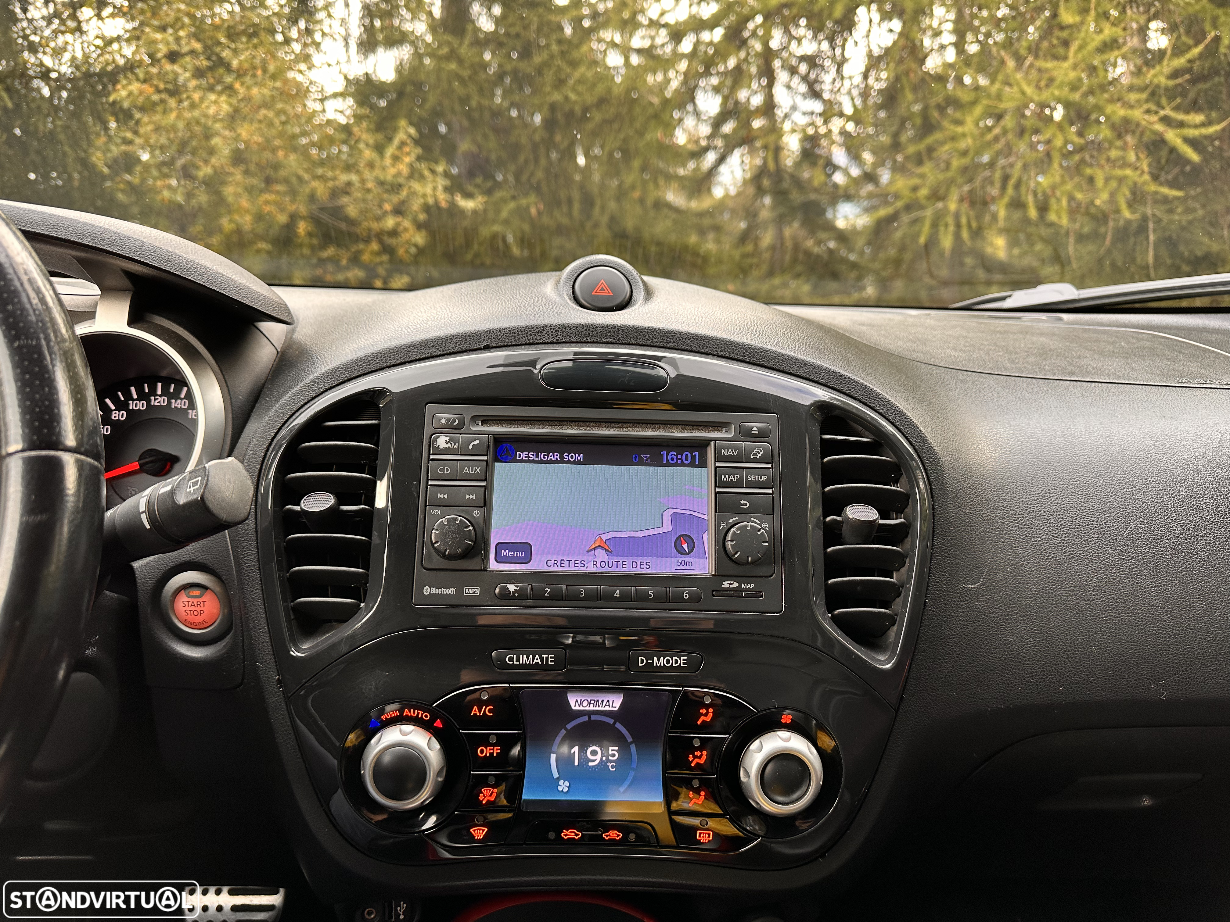 Nissan Juke 1.6 DIG-T Tekna S P.Ext.2 Red D..Xtronic - 7