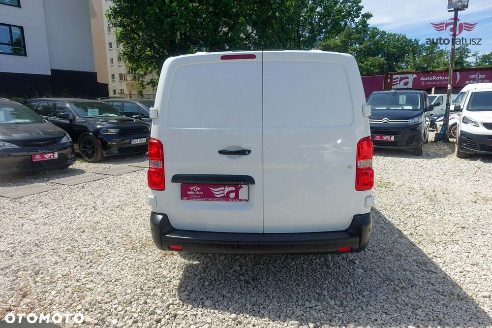 Peugeot Expert - 8