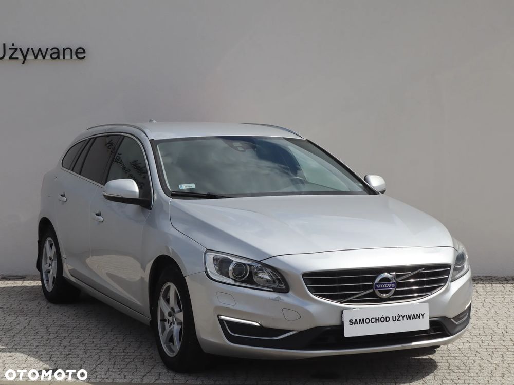 Volvo V60 D3 Drive-E Summum - 8