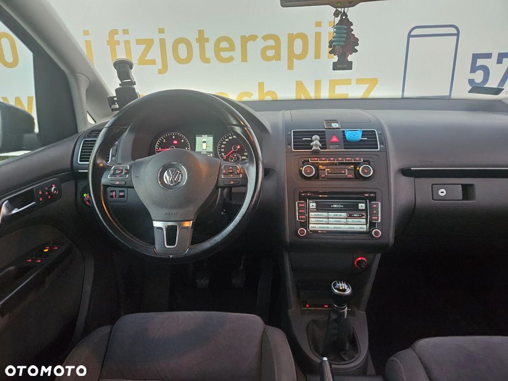 Volkswagen Touran 2.0 TDI DPF Highline - 17