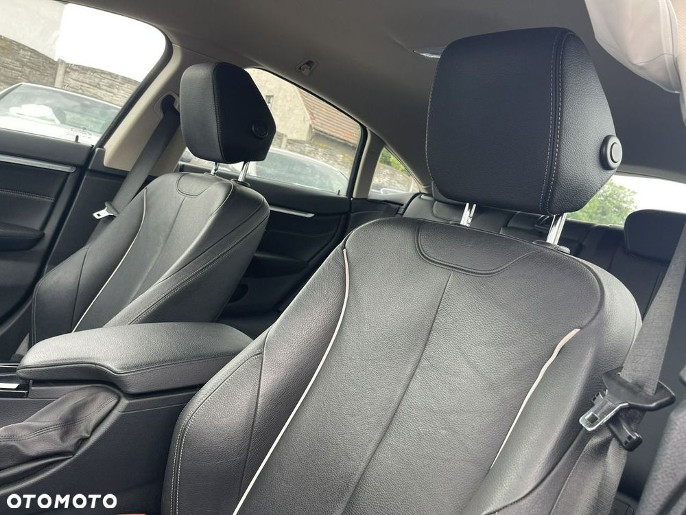 BMW Seria 4 420i GPF xDrive Advantage sport - 11