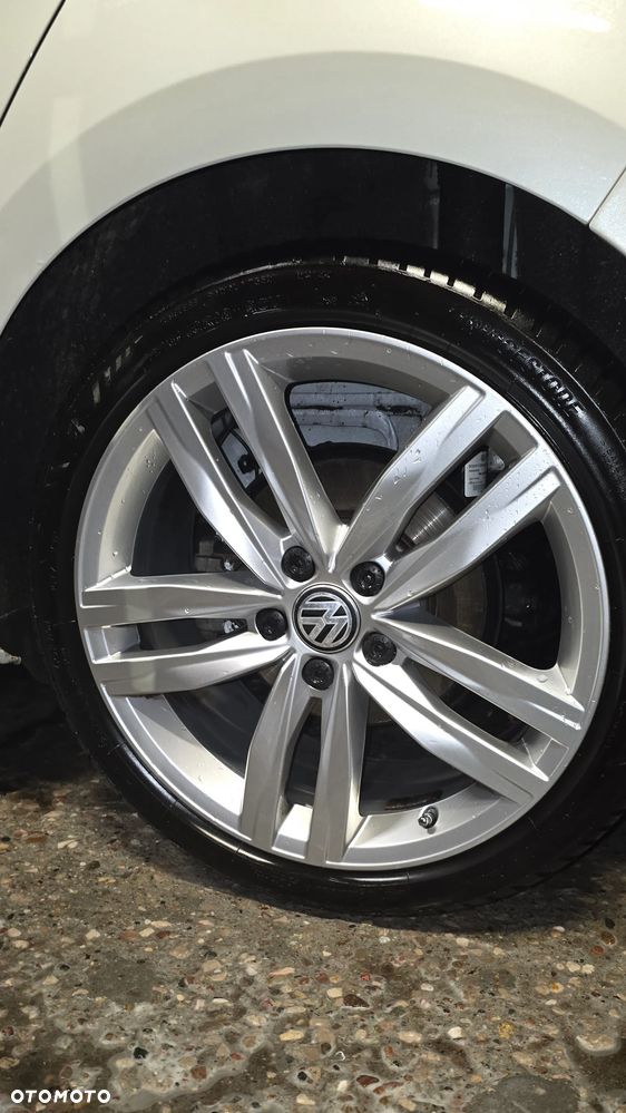 Volkswagen Golf VII 1.4 TSI BMT Highline DSG - 17