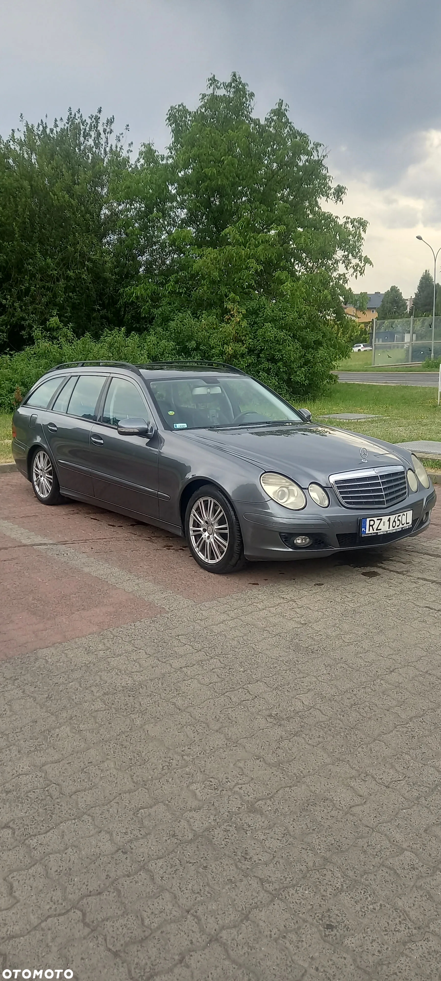 Mercedes-Benz Klasa E 200 CDI Classic - 2