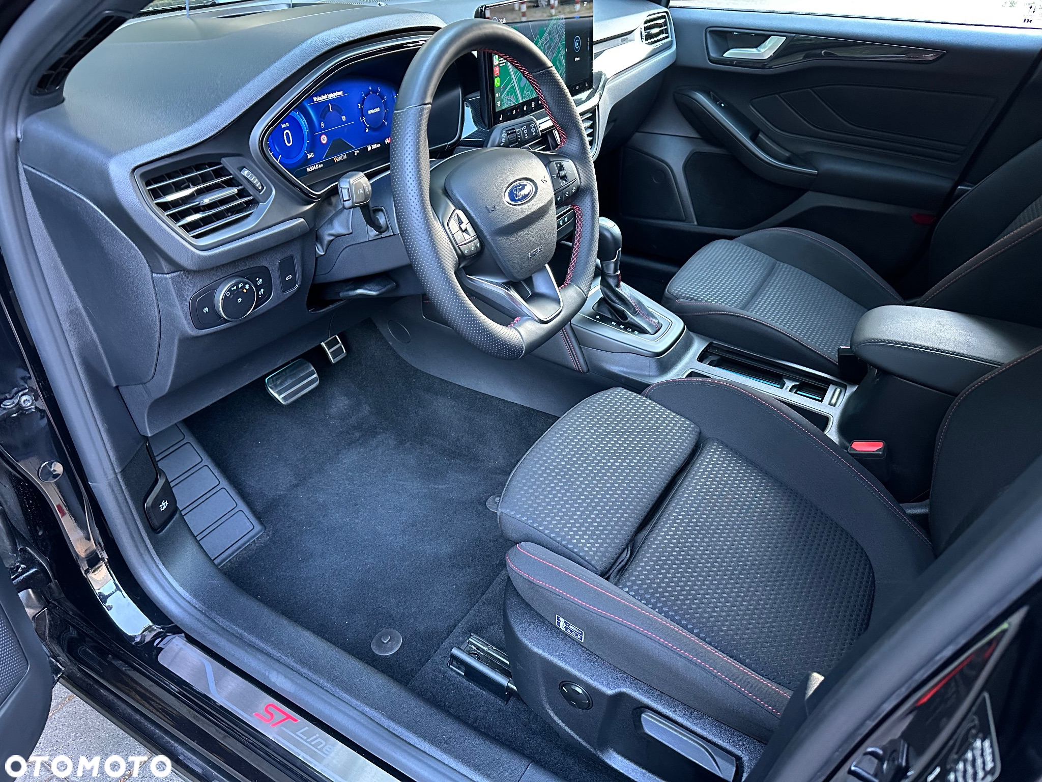 Ford Focus Turnier 1.0 EcoBoost Hybrid ST-LINE X - 39