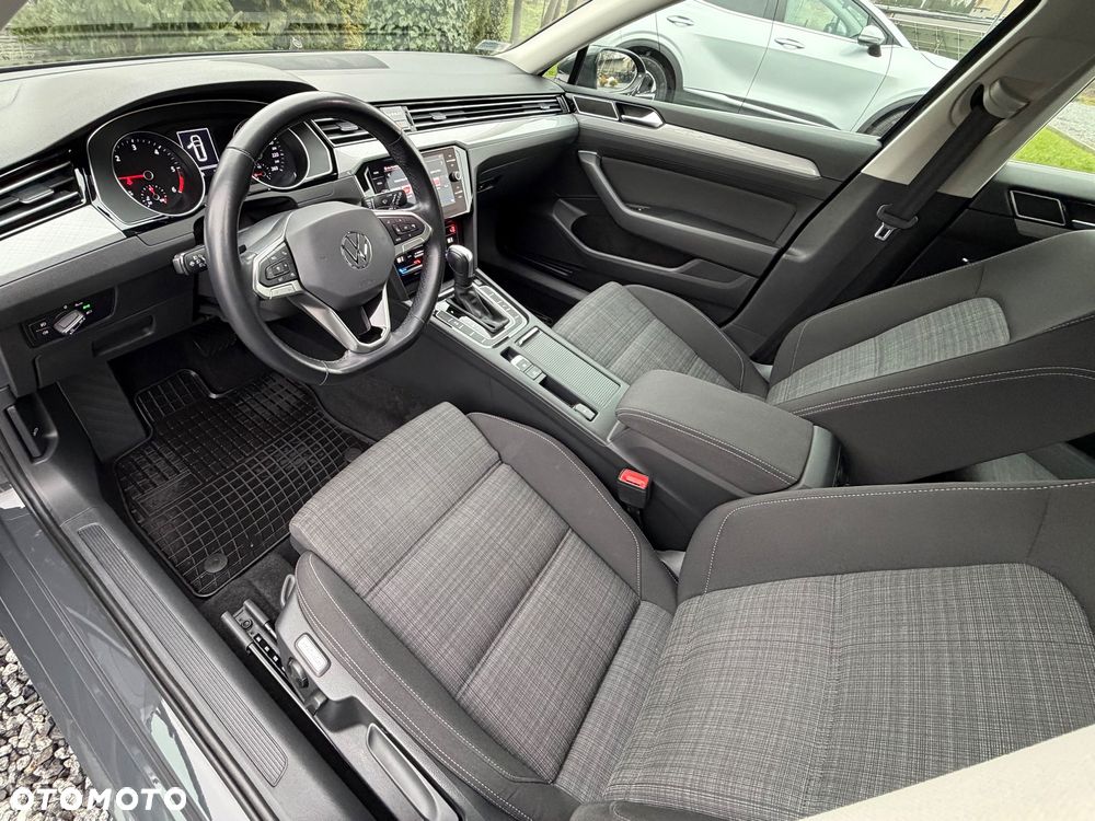 Volkswagen Passat 2.0 TDI EVO Business DSG - 16
