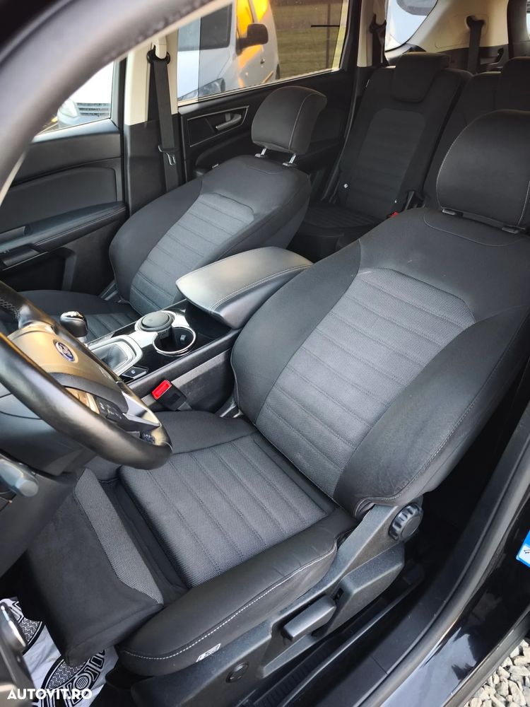 Ford S-Max 2.0 TDCi Titanium - 15