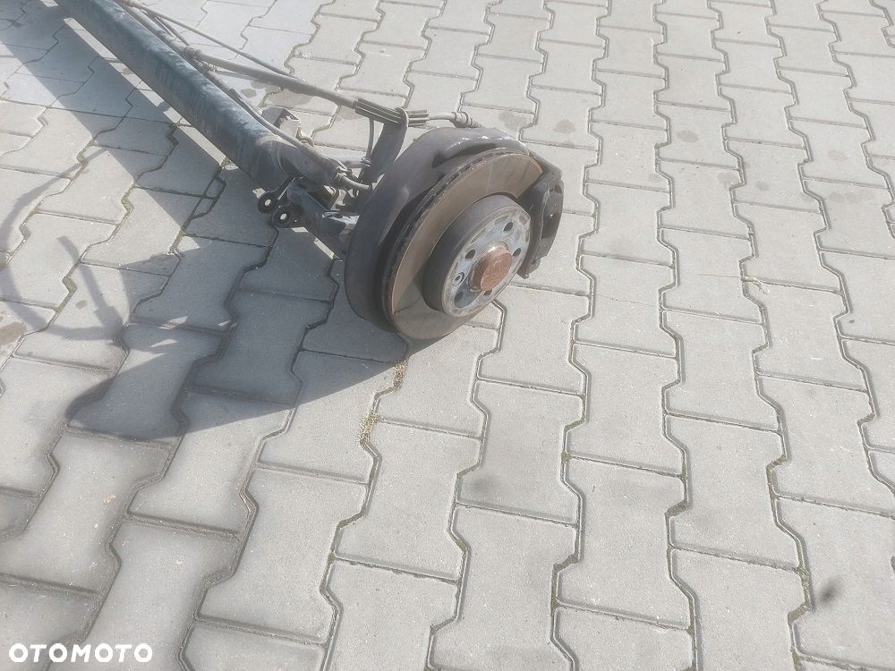 VW CRAFTER II MAN TGE 17 BELKA OŚ ZAWIESZENIE TYŁ TYLNA 2.0 TDI - 2