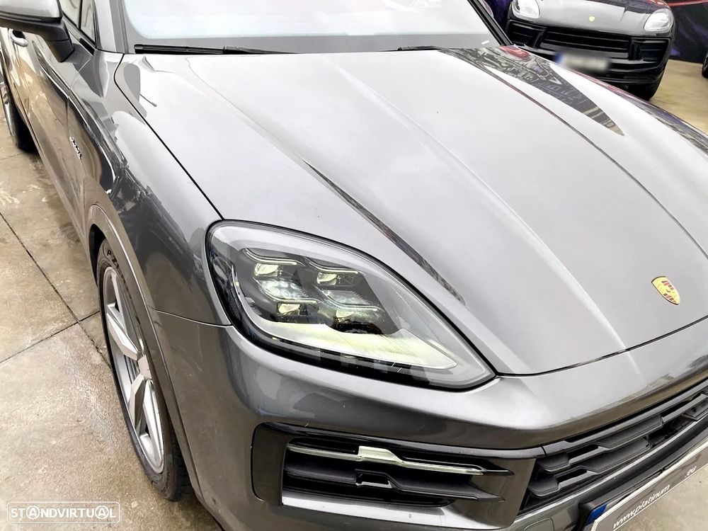 Porsche Cayenne E-Hybrid - 43