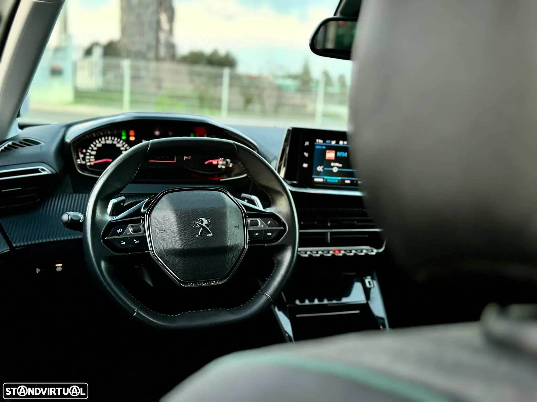 Peugeot 2008 1.5 BlueHDi Allure Pack EAT8 - 9