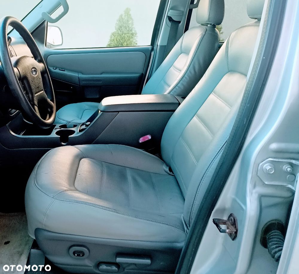 Ford Explorer 4.0 - 9