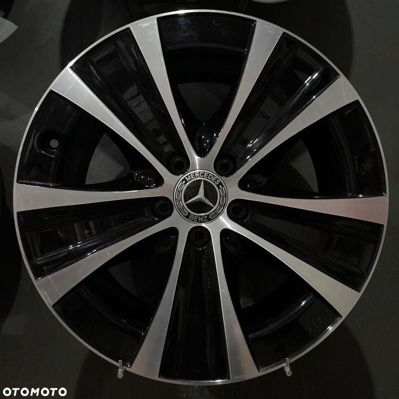 Felgi 18 5x112 Mercedes E-Klasa W212 W213 OE F506067-48 - 5