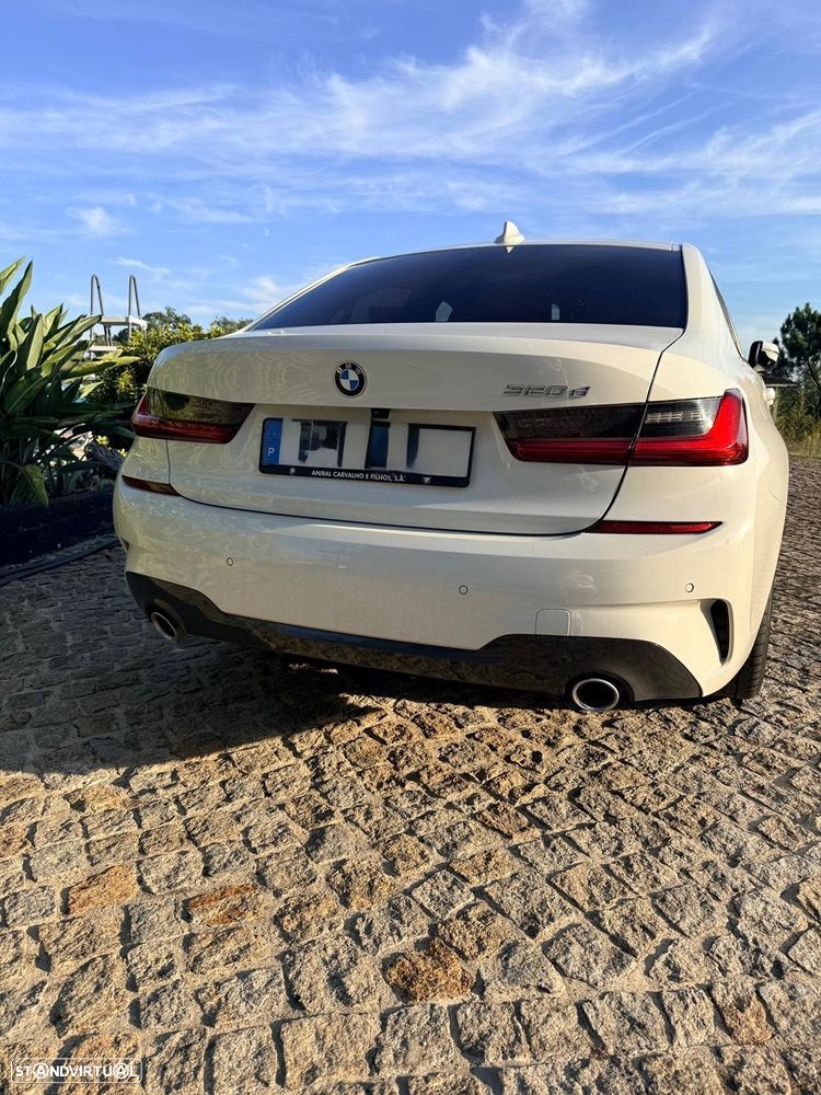 BMW 320 d Pack M Auto - 12