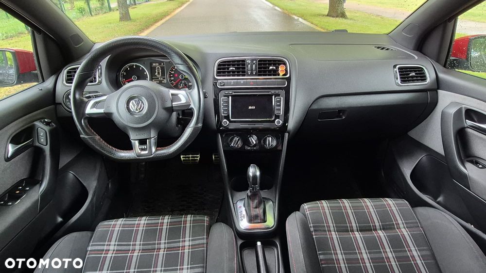 Volkswagen Polo 1.4 DSG GTI - 7
