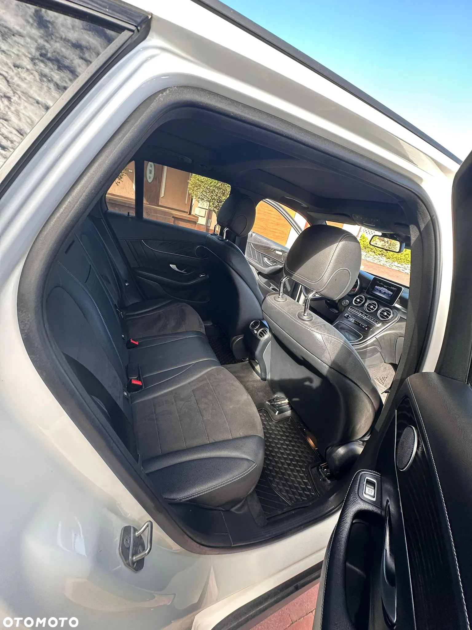 Mercedes-Benz GLC 220 d 4-Matic - 32