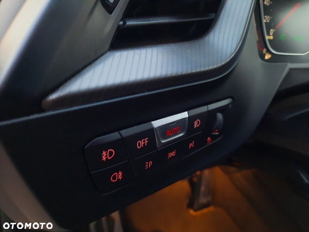 BMW Seria 1 118i M Sport - 27