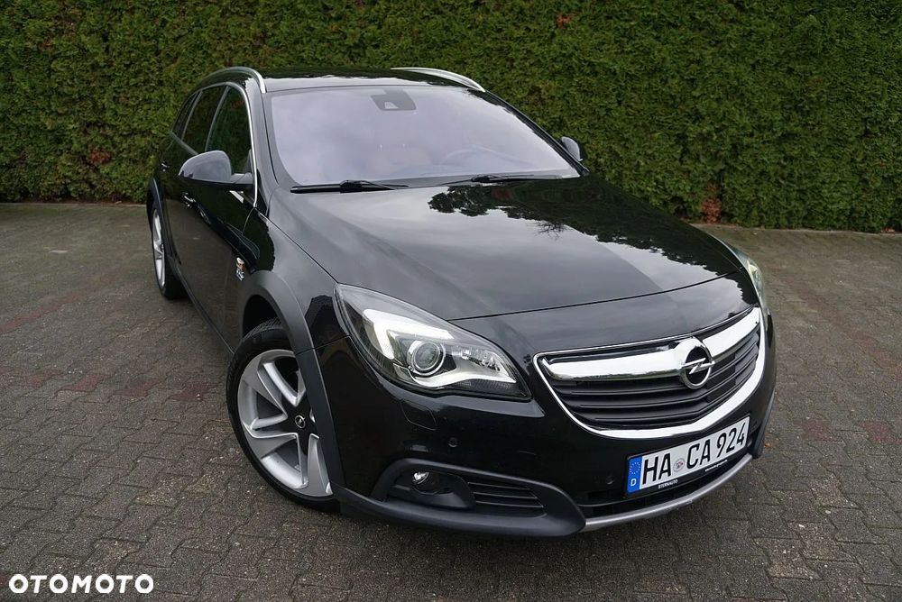 Opel Insignia 2.0 Bi Turbo CDTI 4x4 Country Tourer - 3
