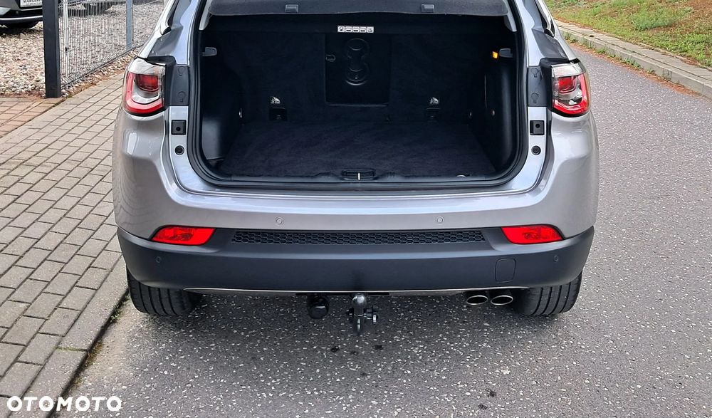 Jeep Compass 1.4 TMair Limited 4WD S&S - 38