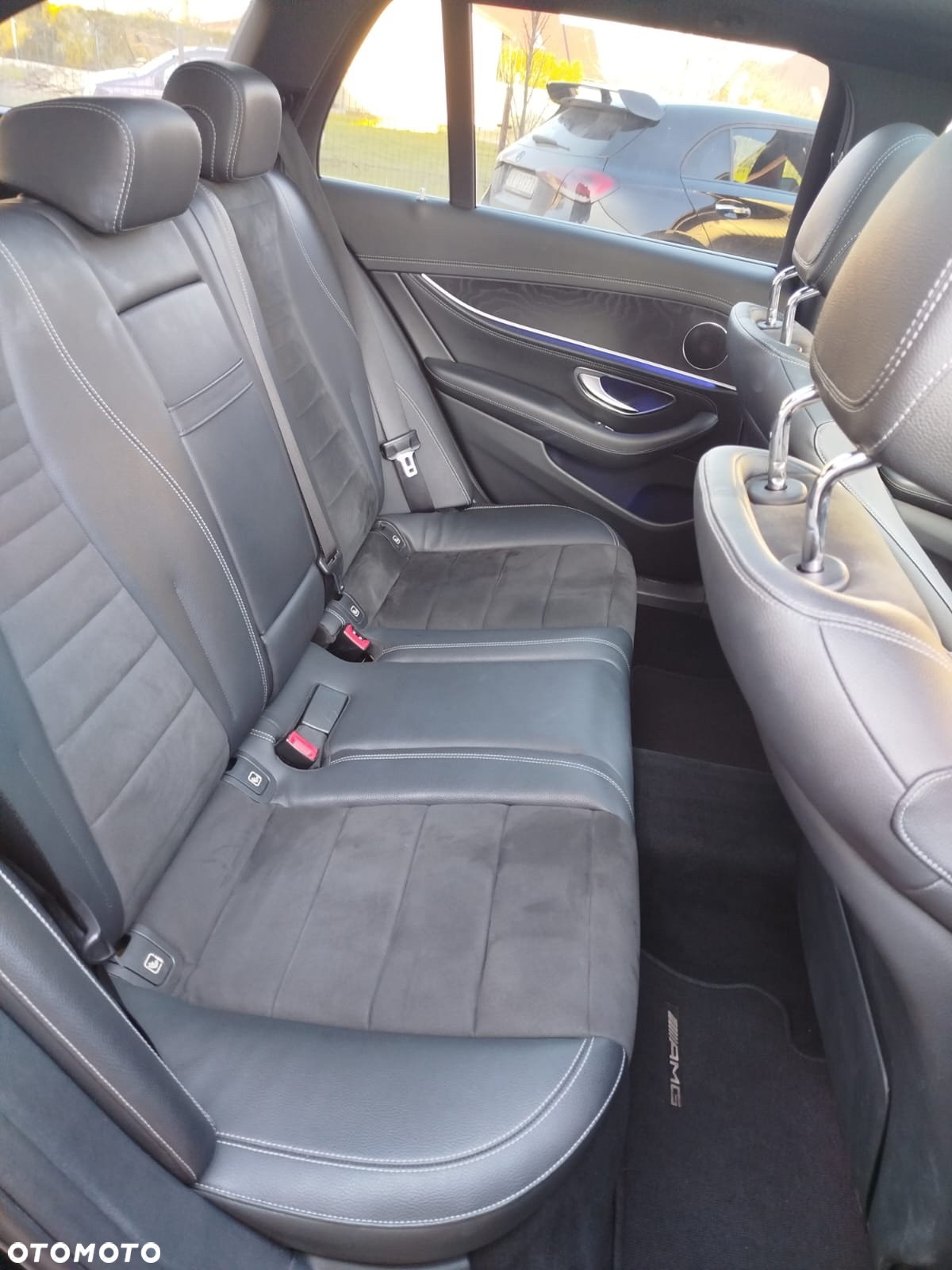Mercedes-Benz Klasa E 220 d Business Edition 9G-TRONIC - 11