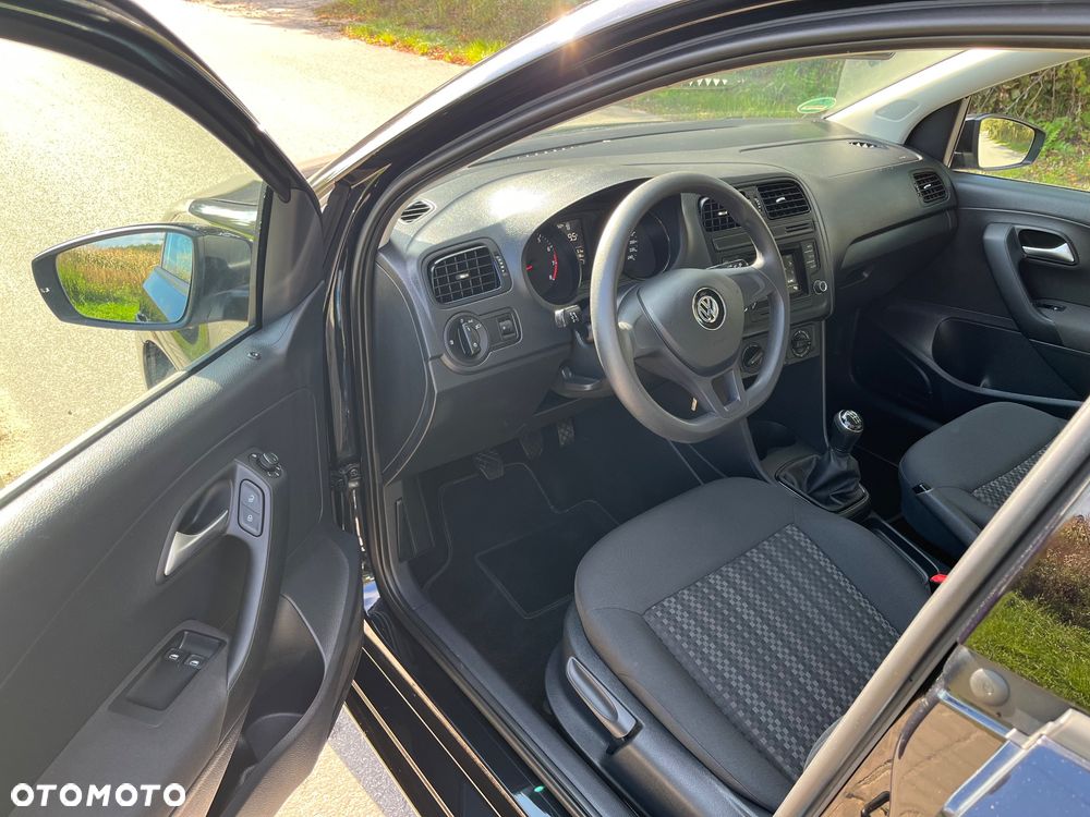 Volkswagen Polo - 17