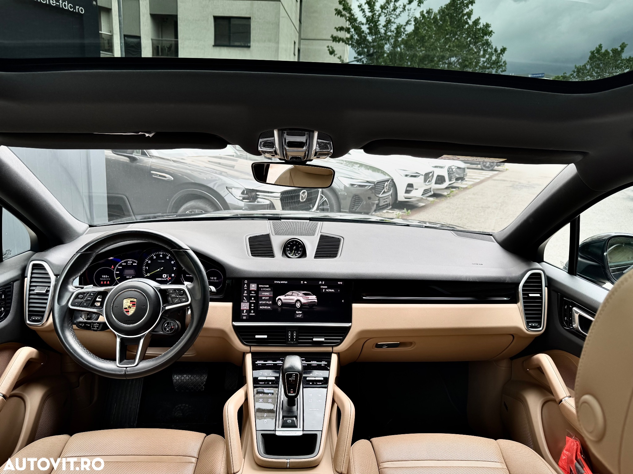 Porsche Cayenne Coupe E-Hybrid Tiptronic S Platinum Edition - 11