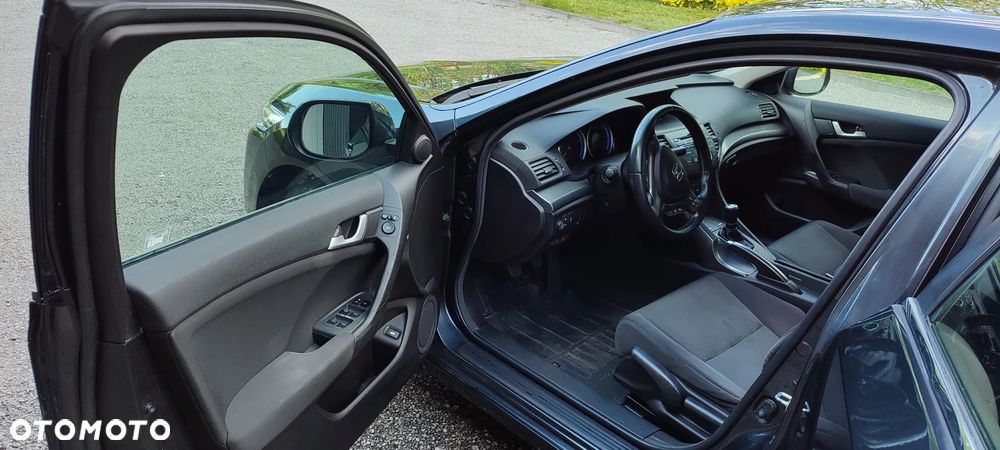 Honda Accord 2.0 Lifestyle - 16