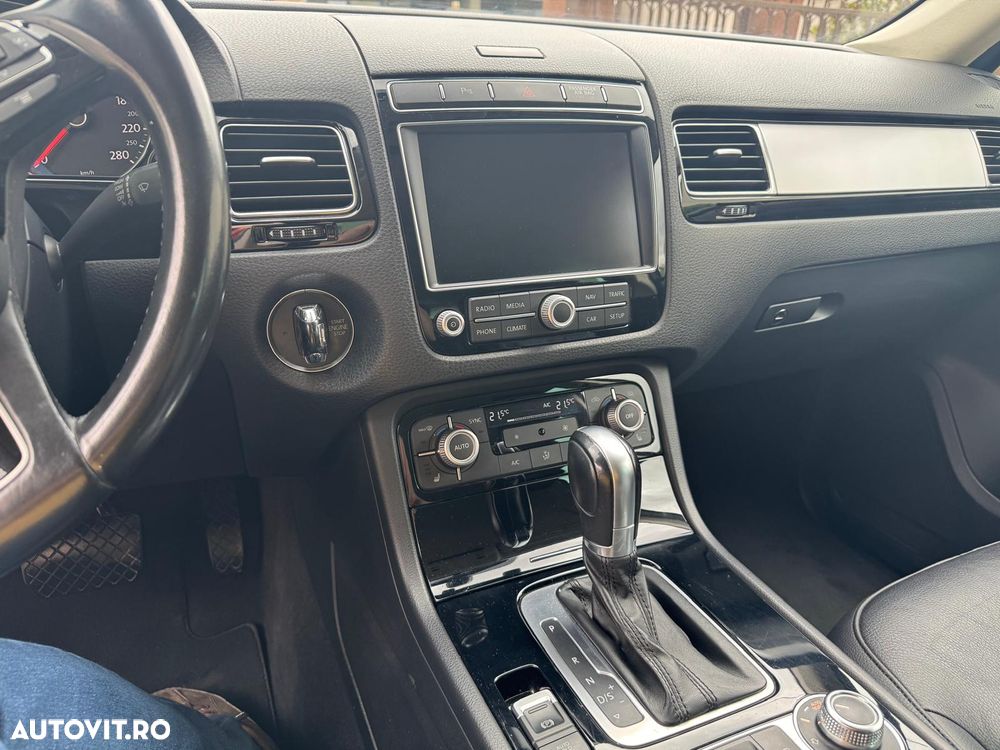 Volkswagen Touareg 3.0 V6 TDI BMT - 6